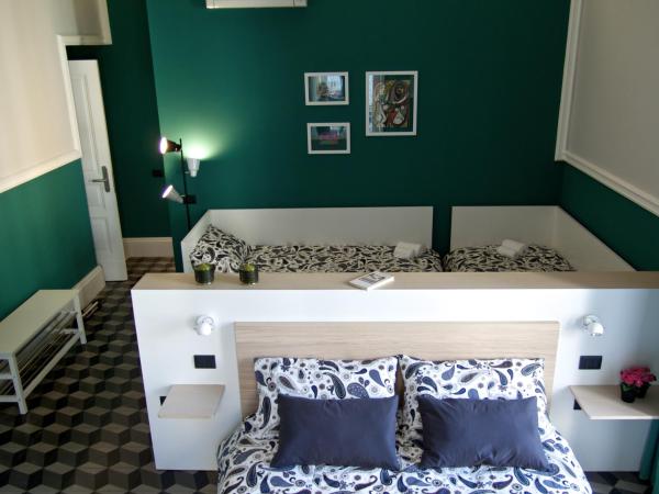 B&B Umberto 134 : photo 9 de la chambre chambre quadruple supérieure 