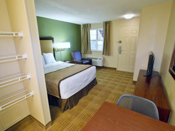 Extended Stay America Select Suites - Nashville - Airport : photo 3 de la chambre studio lit queen-size - non-fumeurs