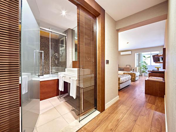 The New Hotel Zeybek : photo 1 de la chambre chambre triple