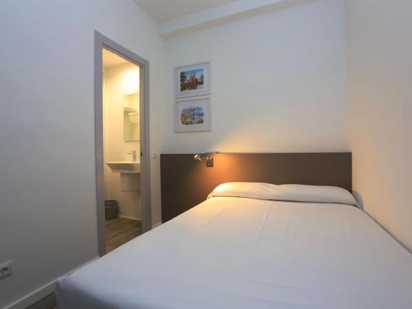 Hotel Alguer Camp Nou : photo 1 de la chambre chambre simple