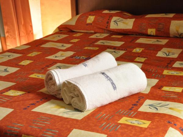 Hotel San Miguel : photo 5 de la chambre chambre double ou lits jumeaux