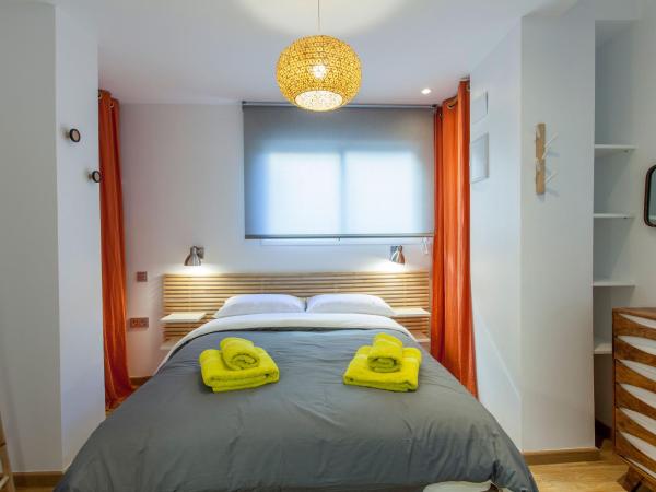 City Garden Bed and Breakfast : photo 1 de la chambre chambre double avec salle de bains privative