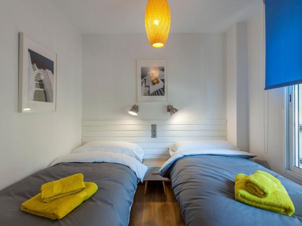 City Garden Bed and Breakfast : photo 2 de la chambre chambre double avec salle de bains privative externe