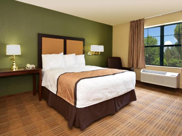 Extended Stay America Suites - Houston - Willowbrook - HWY 249 : photo 1 de la chambre studio lit queen-size - non-fumeurs