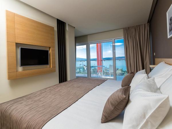 Hotel Crikvenica : photo 2 de la chambre suite deluxe - vue sur mer