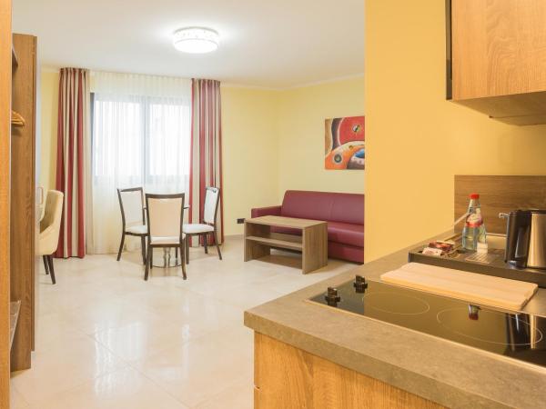 Naam Hotel & Apartments Frankfurt City-Messe Airport : photo 6 de la chambre appartement supérieur