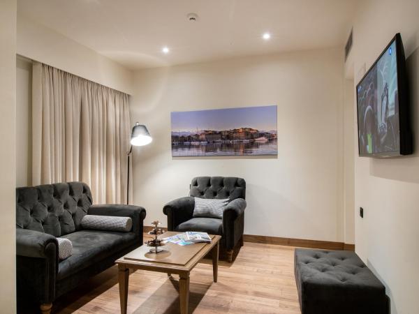 Civitel Akali Hotel : photo 2 de la chambre suite supérieure 