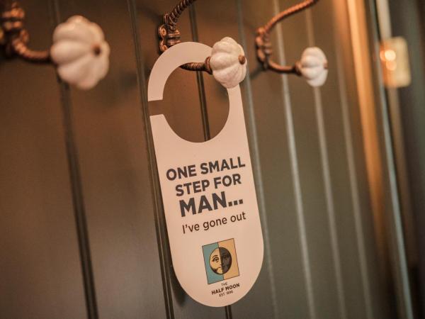 Half Moon : photo 6 de la chambre petite chambre double