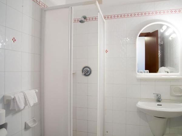 Hotel Internazionale : photo 9 de la chambre chambre double ou lits jumeaux