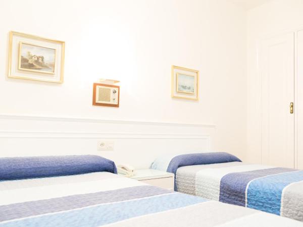 Rey Fernando : photo 6 de la chambre chambre double ou lits jumeaux avec salle de bains privative