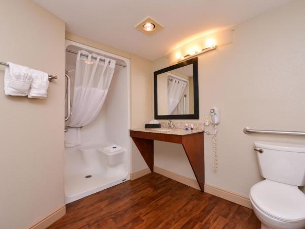 Best Western Executive Inn & Suites : photo 10 de la chambre chambre lit king-size de luxe - deuxième étage