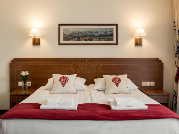 Hotel Logos : photo 1 de la chambre appartement 1 chambre avec balcon