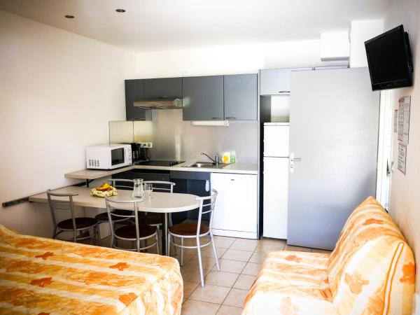 Village Vacances Passion La Grande Bastide : photo 3 de la chambre appartement 1 chambre (4 adultes)