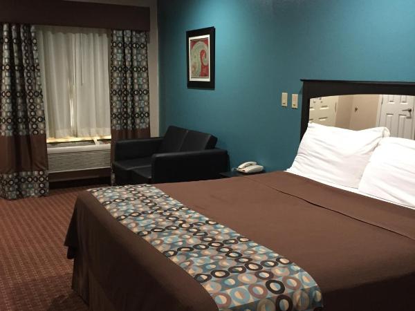 Scottish Inns & Suites Timber Creek, Houston, TX : photo 3 de la chambre suite deluxe avec lit king-size