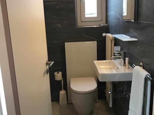 Osteria Ticino by Ketty & Tommy : photo 4 de la chambre chambre lits jumeaux standard avec vue sur jardin