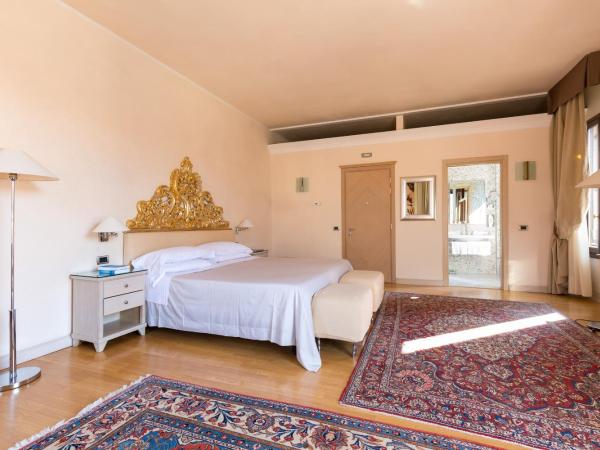 Hotel Liassidi Palace : photo 10 de la chambre suite exécutive - vue sur canal (4 adultes)