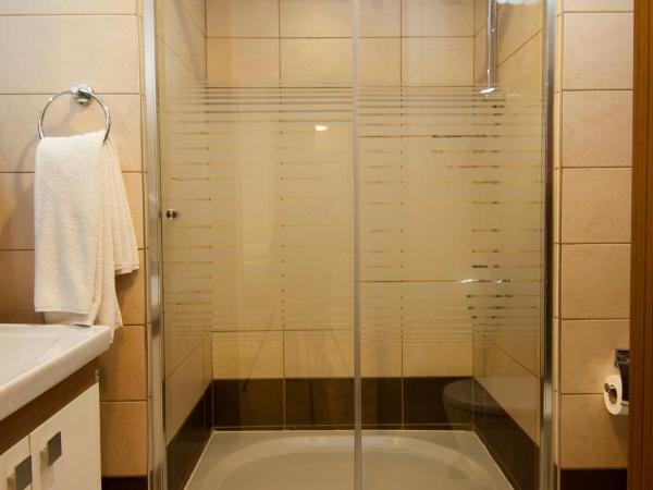 Supreme Hotel : photo 9 de la chambre chambre familiale