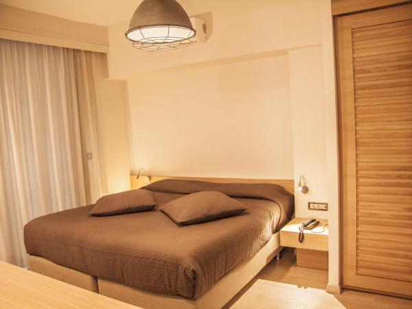 Hotel Christina : photo 1 de la chambre appartement 1 chambre avec vue sur la mer - annexe