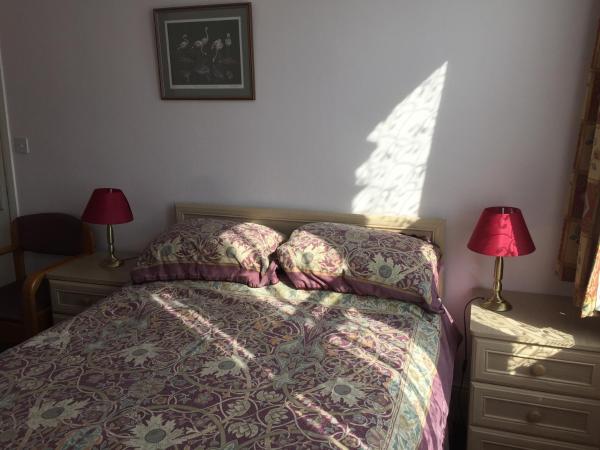 St. James's Guest House : photo 7 de la chambre chambre double avec salle de bains commune