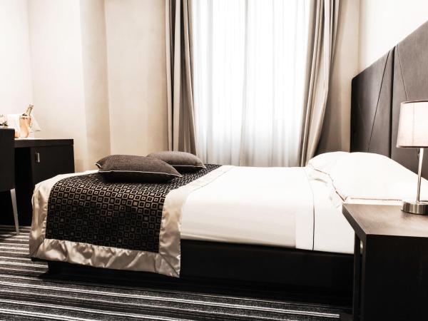 Hotel Principe Di Torino : photo 8 de la chambre chambre double ou lits jumeaux