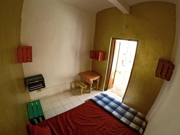 Iguana Hostel Oaxaca : photo 2 de la chambre chambre double Économique