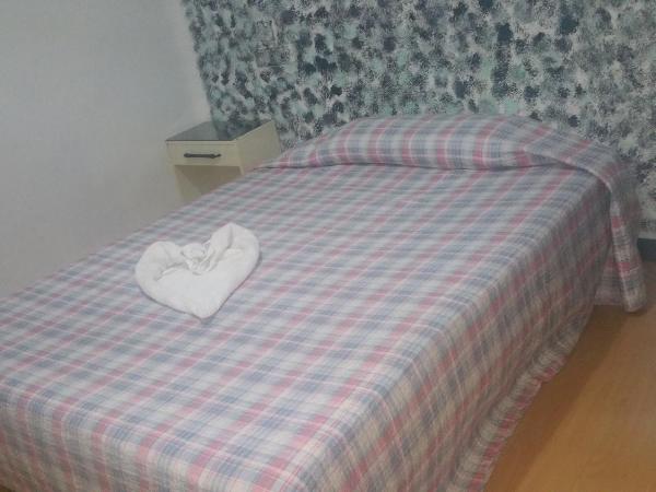 Hostal Lima : photo 4 de la chambre chambre double