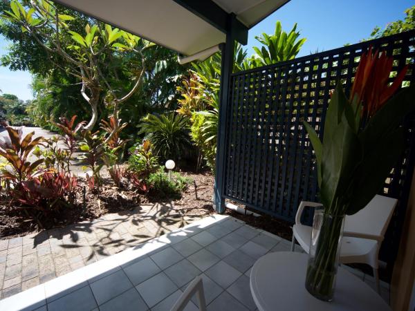 Lazy Lizard Motor Inn : photo 3 de la chambre studio lit queen-size