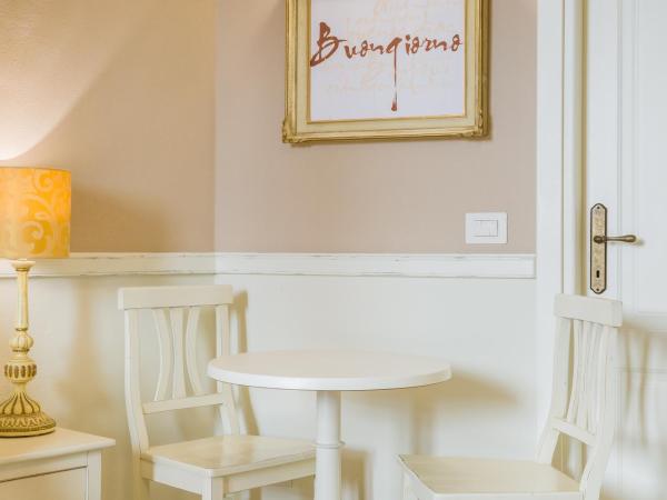 Vecchia Verona Rooms & Apartments : photo 8 de la chambre chambre double supérieure