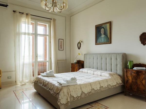 Dimora Archimedea : photo 1 de la chambre chambre lit king-size deluxe