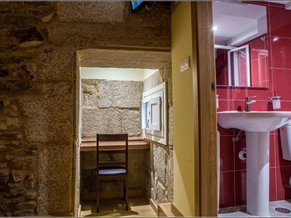 Oxford Suites Santiago de Compostela : photo 2 de la chambre chambre double Économique