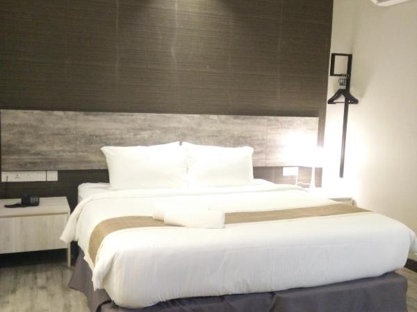 The Leverage Business hotel (Skudai) : photo 3 de la chambre chambre lit king-size standard (sans fenêtre)