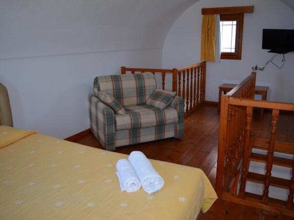 Anemomilos Suites : photo 9 de la chambre maisonnette
