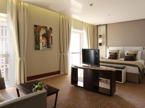 The Tower Plaza Hotel Dubai : photo 5 de la chambre suite exécutive