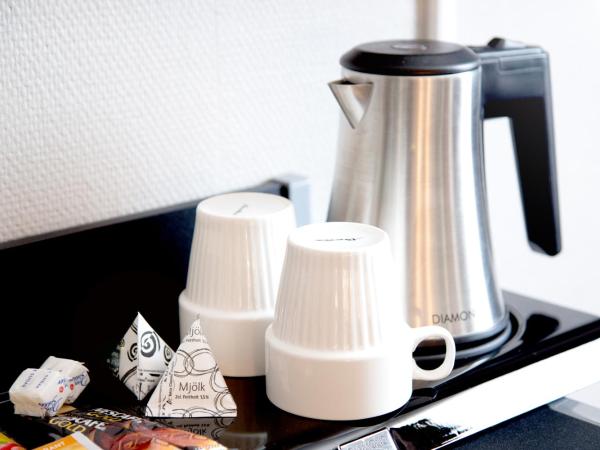 Best Western Hotell Ett : photo 5 de la chambre chambre lit queen-size avec canapé-lit