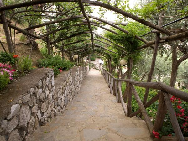 Hotel Bristol : photo 9 de la chambre suite avec jacuzzi - annexe