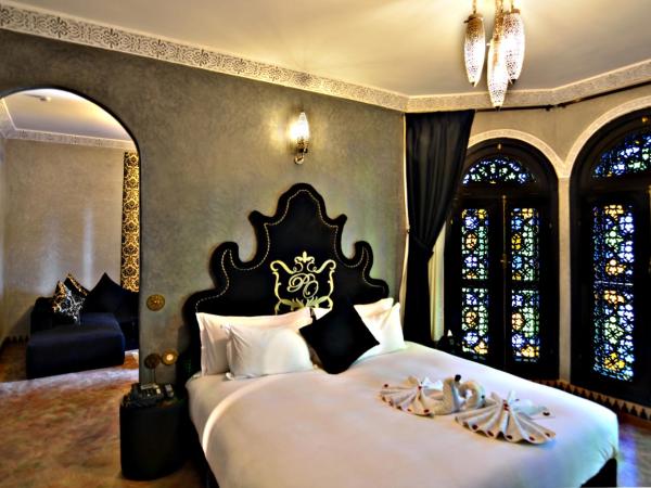 Palais Ommeyad Suites & Spa : photo 8 de la chambre suite junior avec bain à remous