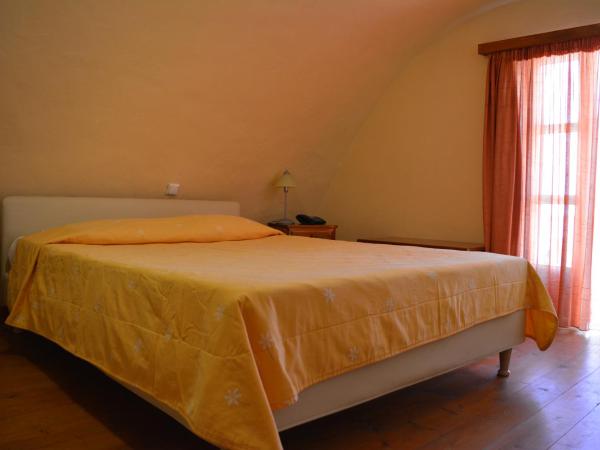 Anemomilos Suites : photo 8 de la chambre appartement en duplex