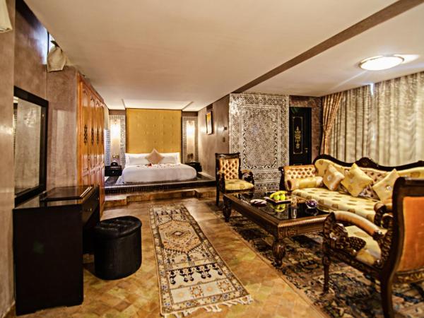 Palais Ommeyad Suites & Spa : photo 5 de la chambre suite avec jacuzzi