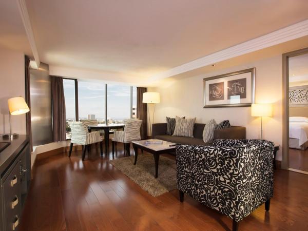 Barcelo Guadalajara : photo 3 de la chambre suite junior Étage exécutif 