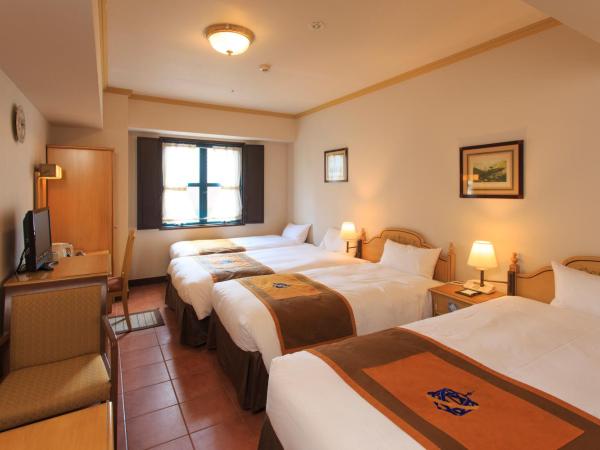 Hotel Monterey Nagasaki : photo 2 de la chambre chambre quadruple - non-fumeurs