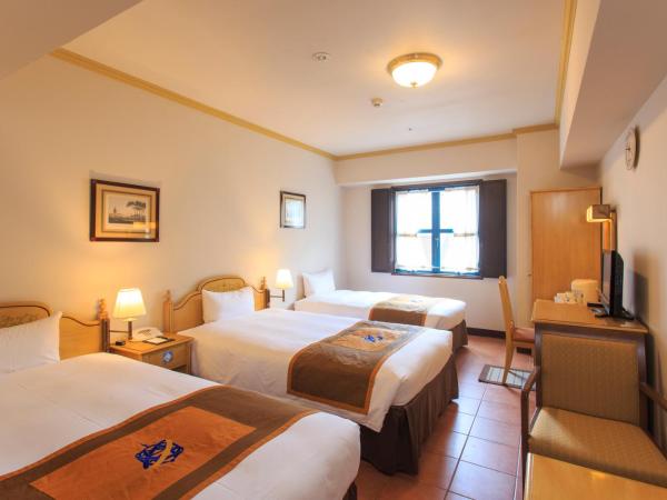 Hotel Monterey Nagasaki : photo 2 de la chambre chambre triple - non-fumeurs