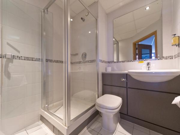 Headingley Lodge : photo 4 de la chambre chambre familiale (2 adultes et 2 enfants)