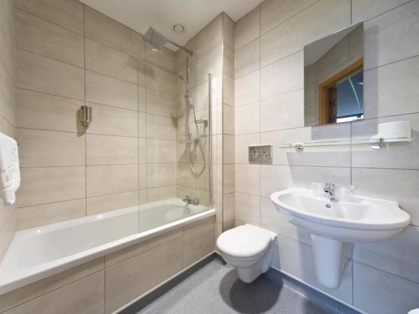 Headingley Lodge : photo 6 de la chambre chambre familiale (2 adultes et 2 enfants)