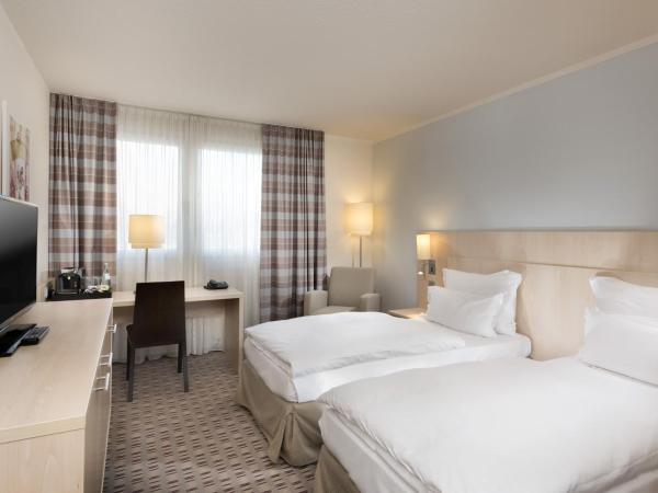 Mercure Hotel Mannheim am Friedensplatz : photo 4 de la chambre chambre lits jumeaux standard