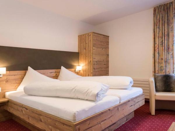 Appartements Garni Alpin Live : photo 5 de la chambre studio avec balcon