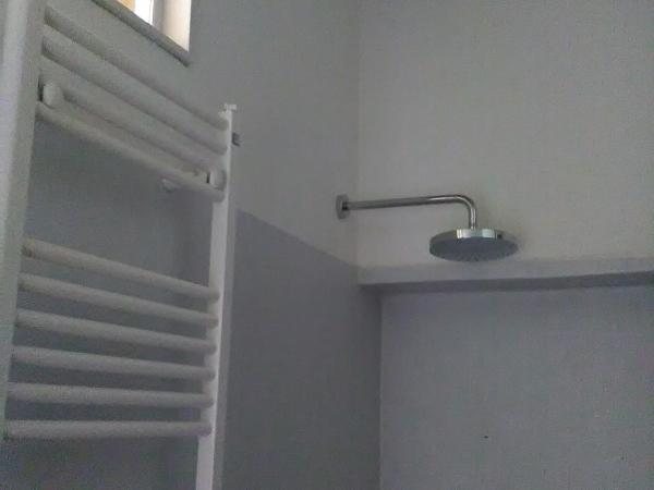 Attic Hostel Torino : photo 3 de la chambre chambre double avec salle de bains privative