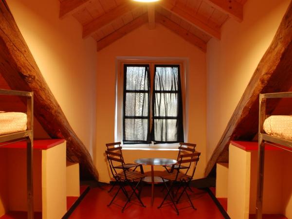 Attic Hostel Torino : photo 3 de la chambre lit dans dortoir mixte de 4 lits