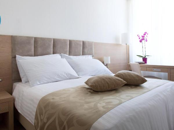 Grand Hotel Adriatic II : photo 7 de la chambre chambre double ou lits jumeaux