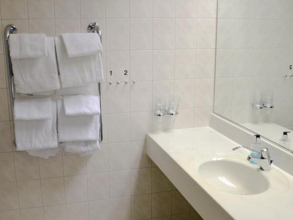 Spa Hostel Kunnonpaikka : photo 4 de la chambre quadruple room (with spa acess)