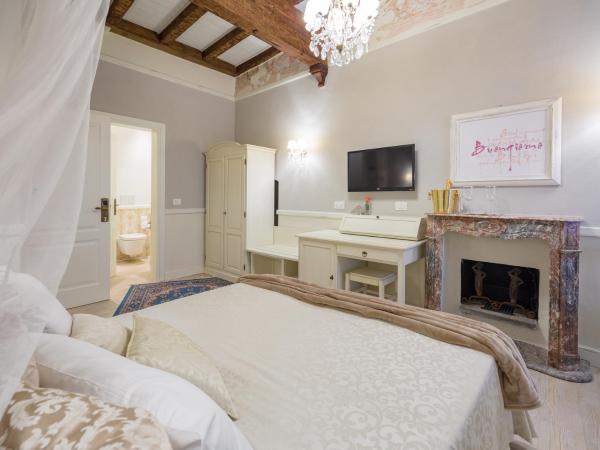 Vecchia Verona Rooms & Apartments : photo 2 de la chambre chambre triple supérieure